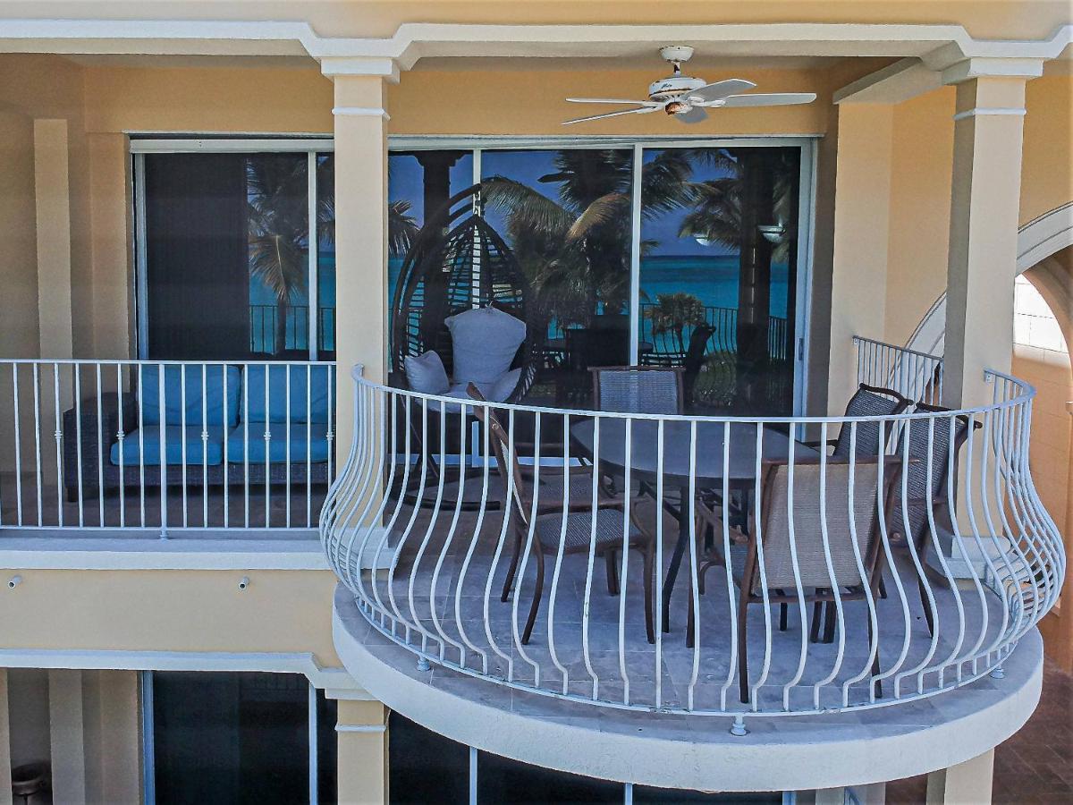 Villa Renaissance Unit 205 Grace Bay Beach Dış mekan fotoğraf